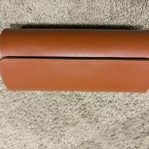 Chic Tan Leather Watch Roll